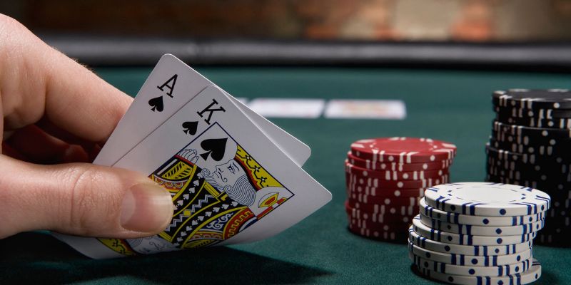 BK8_Giải Đáp Chơi Poker Bị Bắt Không Chi Tiết Từ A – Z