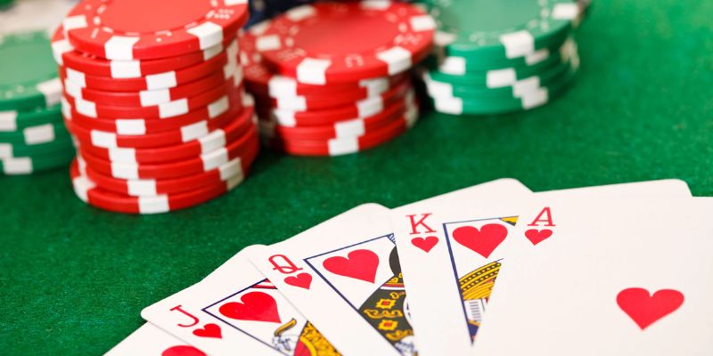 BK8_Giải Đáp Chơi Poker Bị Bắt Không Chi Tiết Từ A – Z