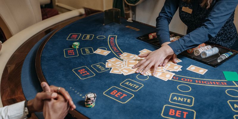 BK8_Tìm Hiểu Đánh Baccarat Là Gì? Cách Chơi Baccarat Tại BK8